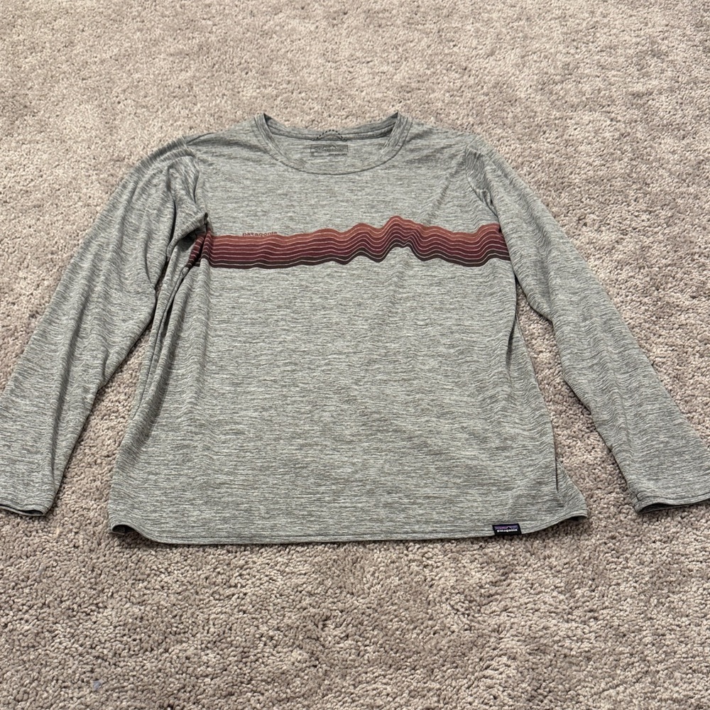 Patagonia Gray and Maroon Kids Long Sleeve Tee